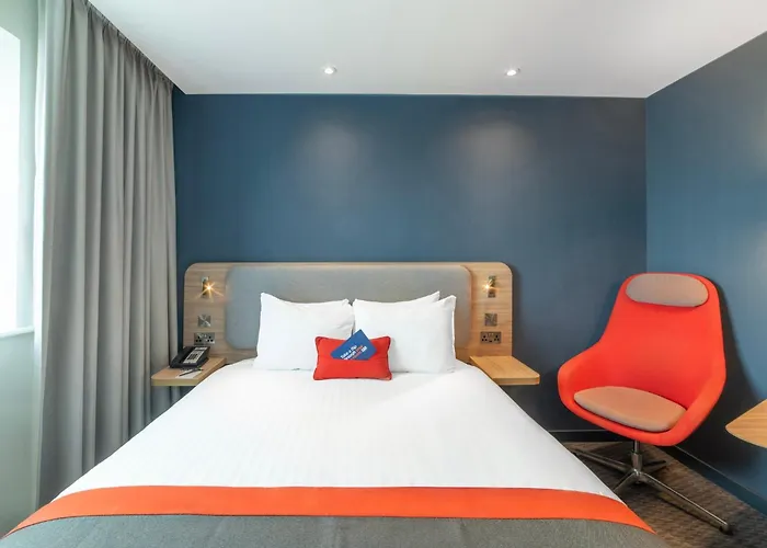 Holiday Inn Express - London Heathrow T4 By Ihg Hillingdon